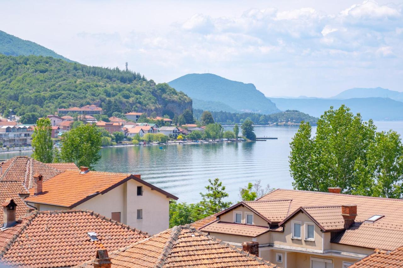 Et Larum Peštani Exterior foto